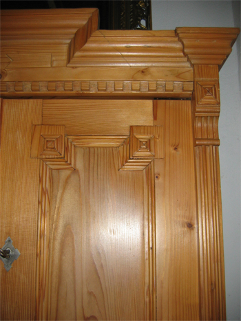 Antik-Möbel Braun Schnittling bei Spalt